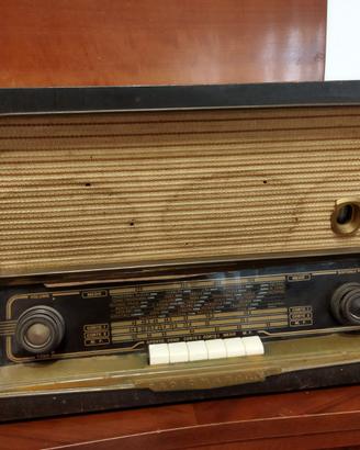 Radio Marelli con giradischi