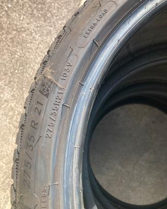 275/35R21 Michelin alpin5