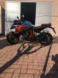 KTM 1290 Super Duke GT
