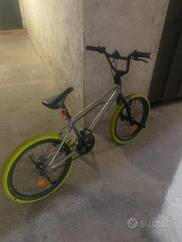 Bicicletta BMX B'Twin Wipe 500 (Decathlon) 20" - G