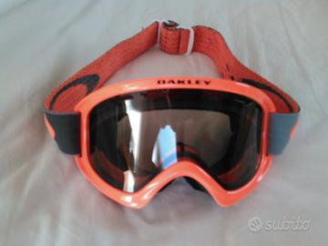 Maschera Oakley Frame 2.0 xs