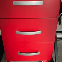 Scrivania e cassettire Moretti compact