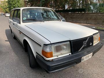 Volvo Polar 4/1991 pronta per il restauro