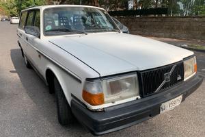 Volvo Polar 4/1991 pronta per il restauro