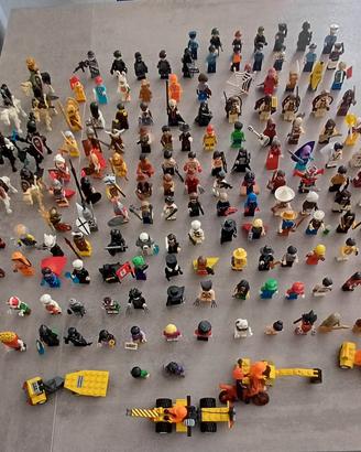 150 Personaggi compatibili Lego