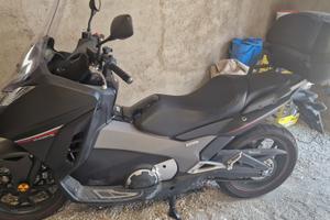 HONDA INTEGRA 750