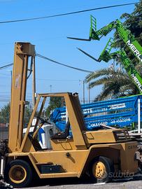 Muletto carrello elevatore caterpillar