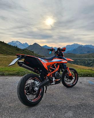 ktm690 smc r