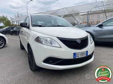 LANCIA Ypsilon 1.0 FireFly 5 porte S&S Hybrid Ec