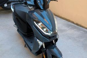 Scooter elettrico Lifan E4 50cc