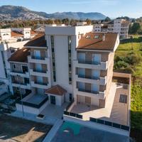 Palestrina: appartamento con box auto e cantina