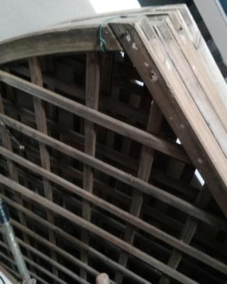 grigliato ad Arco in legno 