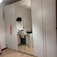 Armadio bianco a 6 ante con specchi