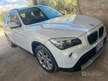 Bmw X1 sDrive20d motore nuovo