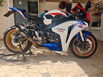 Honda cbr 1000 rr hrc