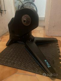Rullo Tacx FLUX 2 Smart Trainer