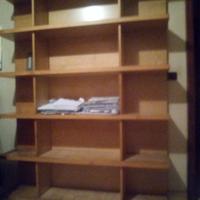 Libreria in frassino per ragazzi