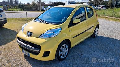 Peugeot 107 1.0 68CV 5p. Plaisir