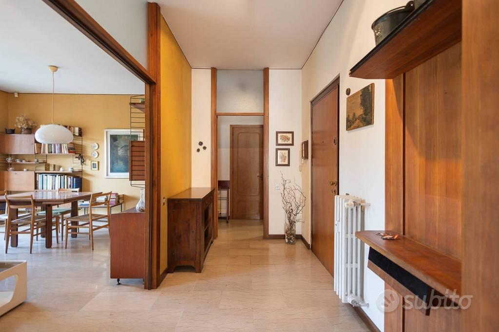 Appartamento – Milano, Quartiere Villa Magentino, Municipio 6 - Altro