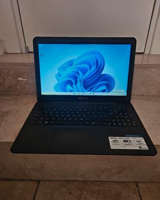 Notebook Asus I7-5500U