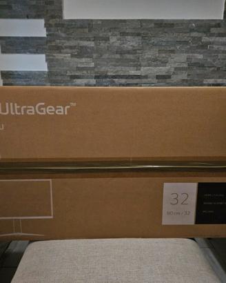 LG UltraGear Monitor Gaming 32" 4K IPS