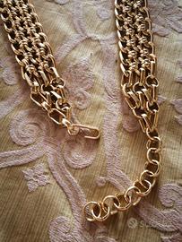 Cintura in maglia metallica dorata. Nuova