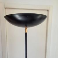 lampada piantana, alogena, nera, metallo