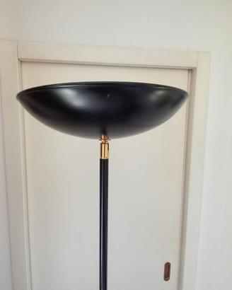 lampada piantana, alogena, nera, metallo