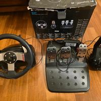 Volante Logitech G27 per PC e PS3