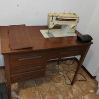 Macchina per cucire elettrica Singer