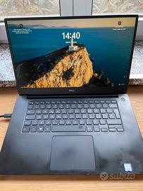 Pc portatile Dell XPS 15. 9570