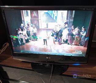 TV monitor 20 LG M2062D-PZ non testato