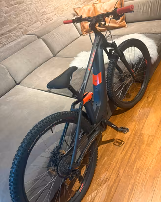 E-MTB come nuova solo 261 km! Cube Stereo Pro