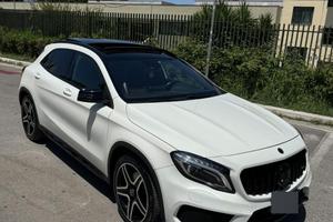 GLA  TETTO AMG 100000 km originali