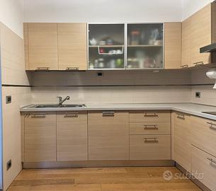 Cucina angolare componibile completa