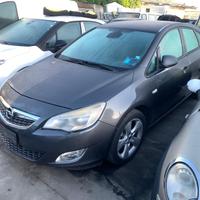 Ricambi Opel Astra J 2011 Z17DTR 