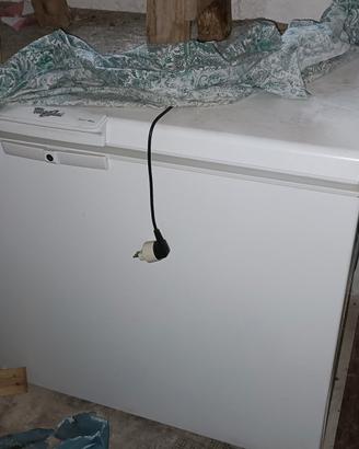 congelatore Whirlpool 