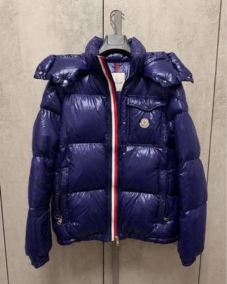 Piumino Moncler Montbéliard lucido con cappuccio