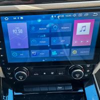 Autoradio XTRONS  mondata su bmw serie. E93