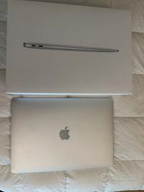 Mac book air 13 con chip M1 - argento