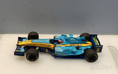 Slot car 1:32 scalextric Renault Alonso f1