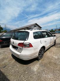 ricambi vari VW PASSAT CFF 2.0 TDI ANNO 2012