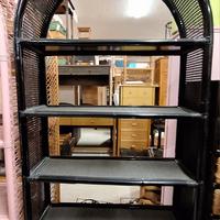 Libreria in rattan e paglia di vienna 