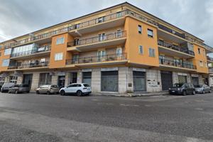 Box in via sturzo