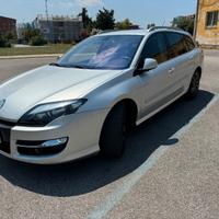 NEW RENAULT LAGUNA  2.0 DCi 175cv SPORTOUR PRO. 4C