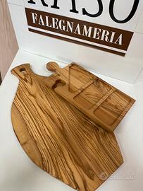 Set tagliere in olivo