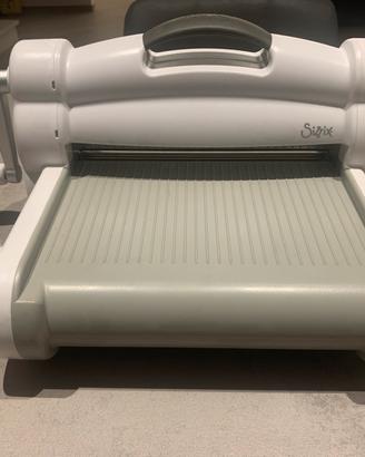 Sizzix Big Shot Plus Fustellatrice Versatile