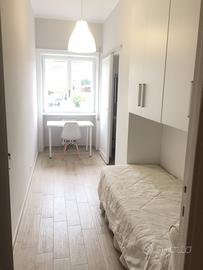 Stanza singola con bagno privato a Prati