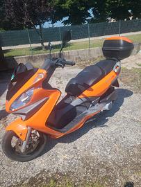Scooter Malaguti Madison  3,125cc
