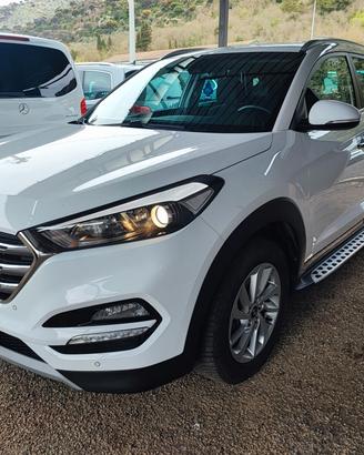 Hyundai Tucson 1.7 CRDi XPossible
